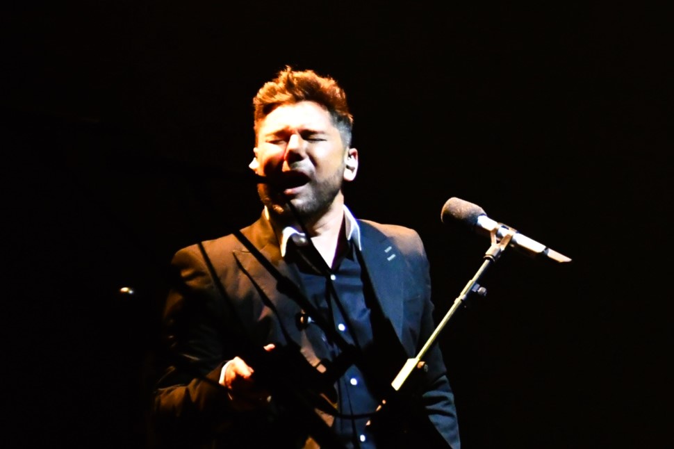 El árbol de la alegría de Miguel Poveda quiere echar frutos en San Roque